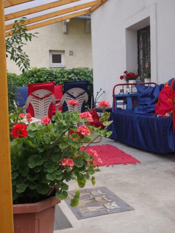 Deel Apartman Ньиредьхаза Экстерьер фото